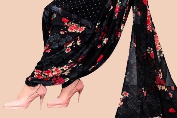 AYKA CLOTHINGS Crepe Floral Print Kurta & Patiyala Material