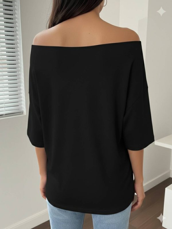 ELBATROSS Printed Women Round Neck Black T-Shirt