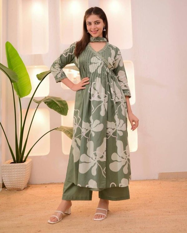 Jaipuri House Floral Print Kurta, Trouser/Pant & Dupatta Set