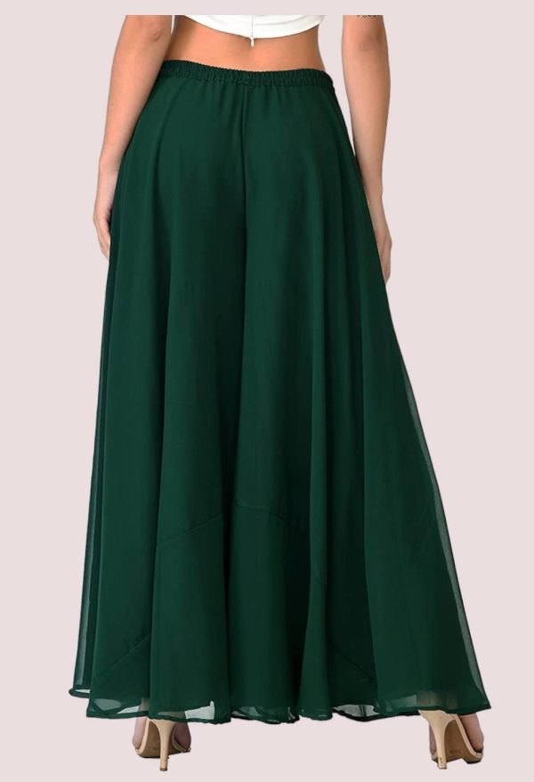 Kvish Relaxed Women Green Trousers