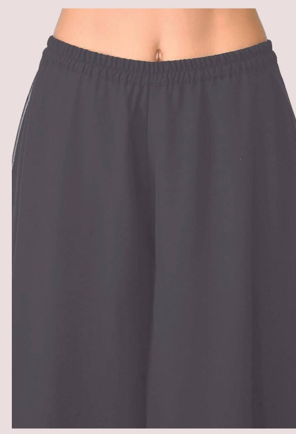 Kvish Relaxed Women Grey Trousers