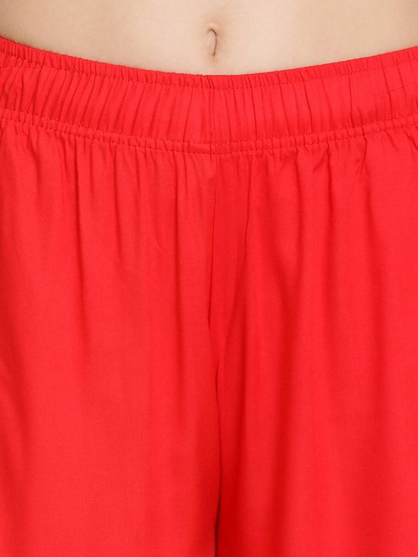 Lyra Regular Fit Women Red Trousers