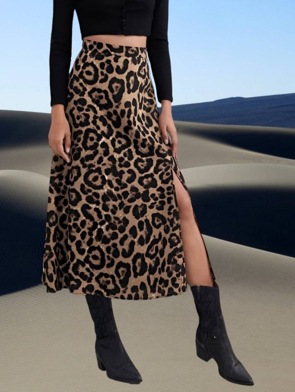 Maheshvi Animal Print Women Flared Black Skirt