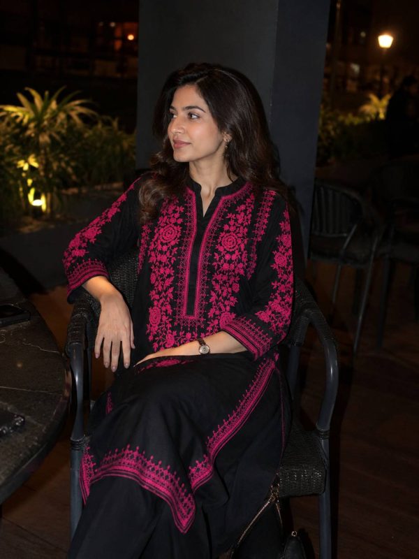 MIRCHIKURTI Regular Embroidered Women Suit