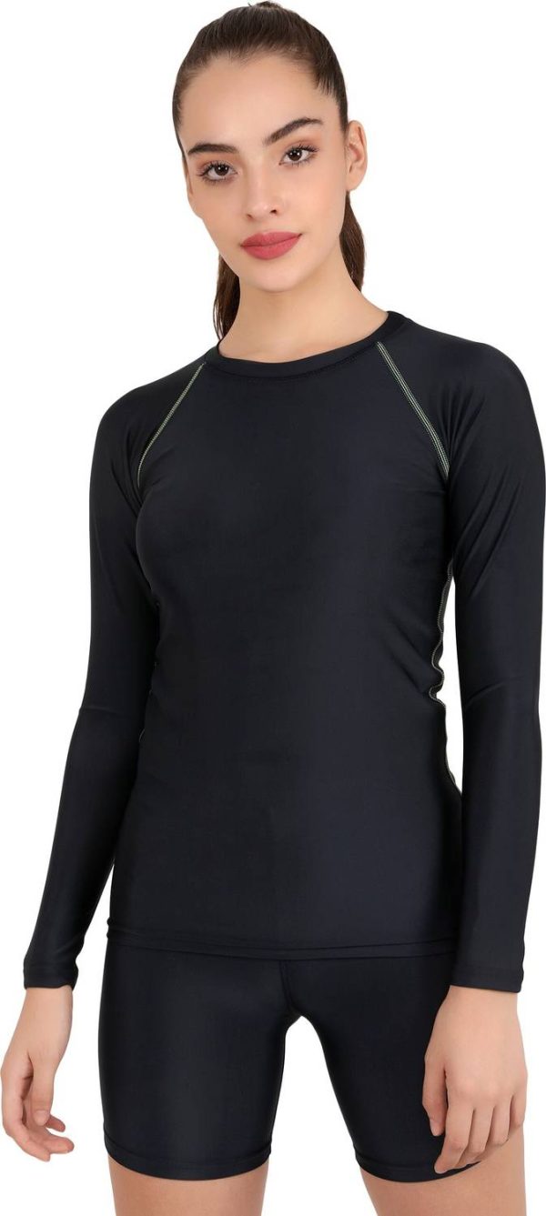 never lose Colorblock Women Round Neck Black T-Shirt