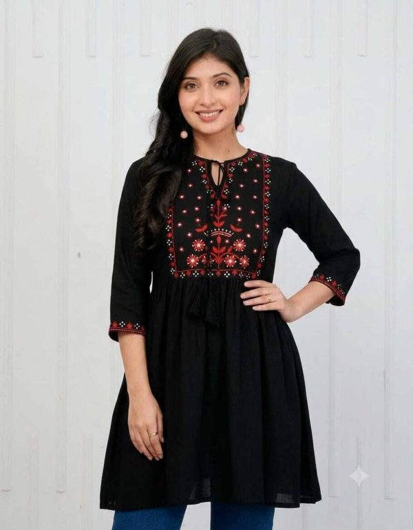 NSSFASHION Casual Embroidered Women Black Top