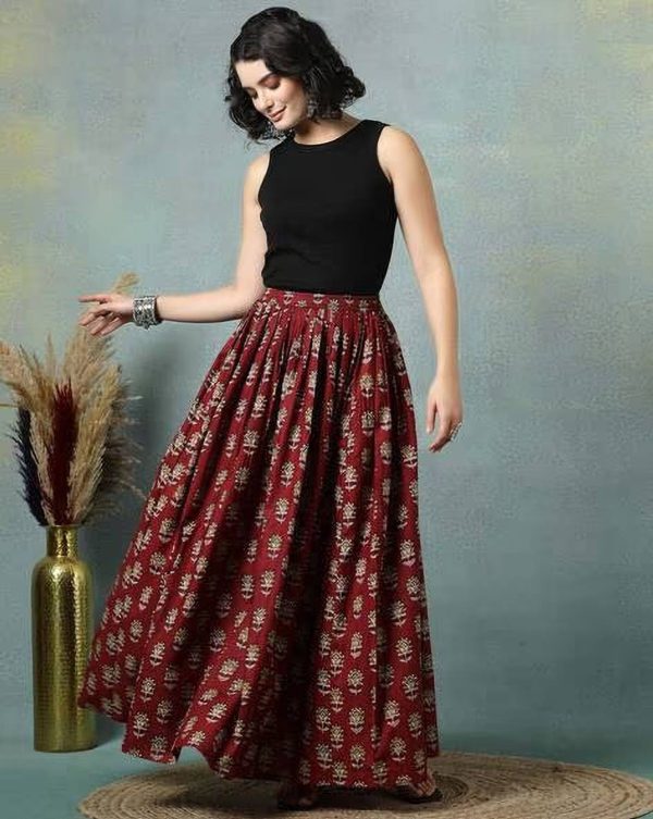 REAM Striped Women Straight Maroon Skirt
