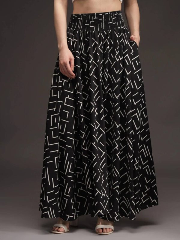SCUBE DESIGNS Flared Women Black Trousers