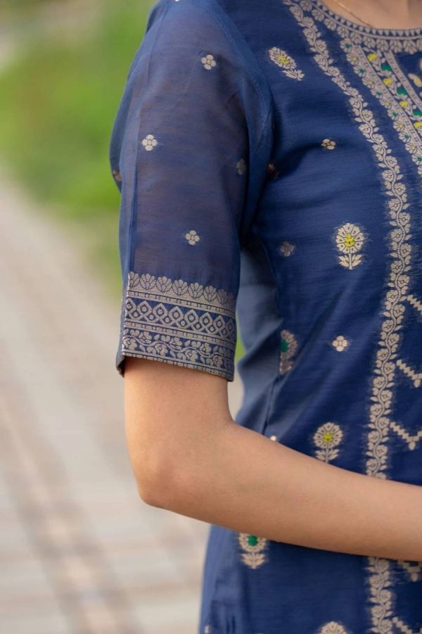 SILKBLISS FASHION Floral Print Kurta, Trouser/Pant & Dupatta Set
