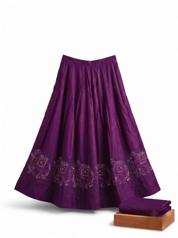 Sqipeera Solid Women Flared Purple Skirt