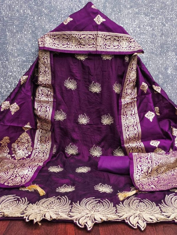 Vastarafabs Jacquard Embroidered Suit Fabric
